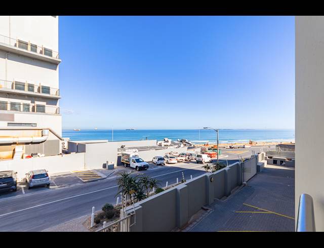 2 BEDROOM APARTMENT FOR SALE IN BEACHFRONT